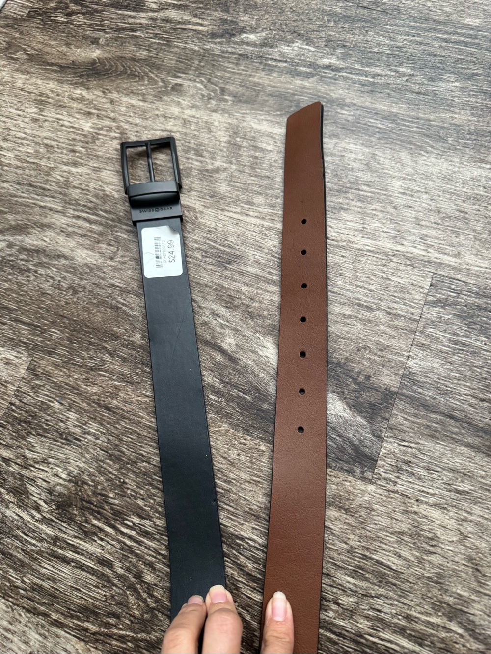SwissGear Reversible Black and Brown Leather Belt